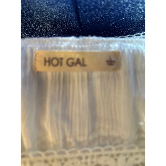 off the shoulder embroidered top - Picture 6 of 8